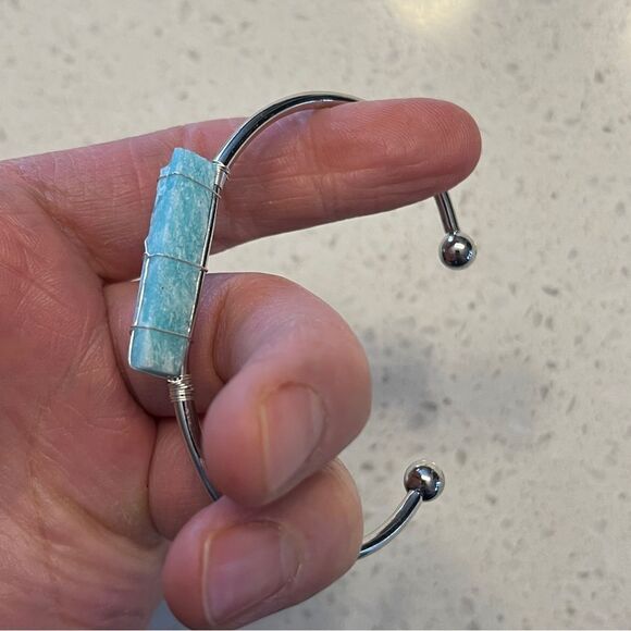 Asymmetrical Beaded Cuff Bracelet - Picture 3 of 10